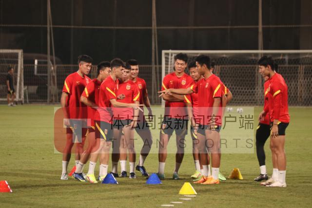 开云娱乐-U19国青连续两天放松调整 安东尼奥观战沙马之战
